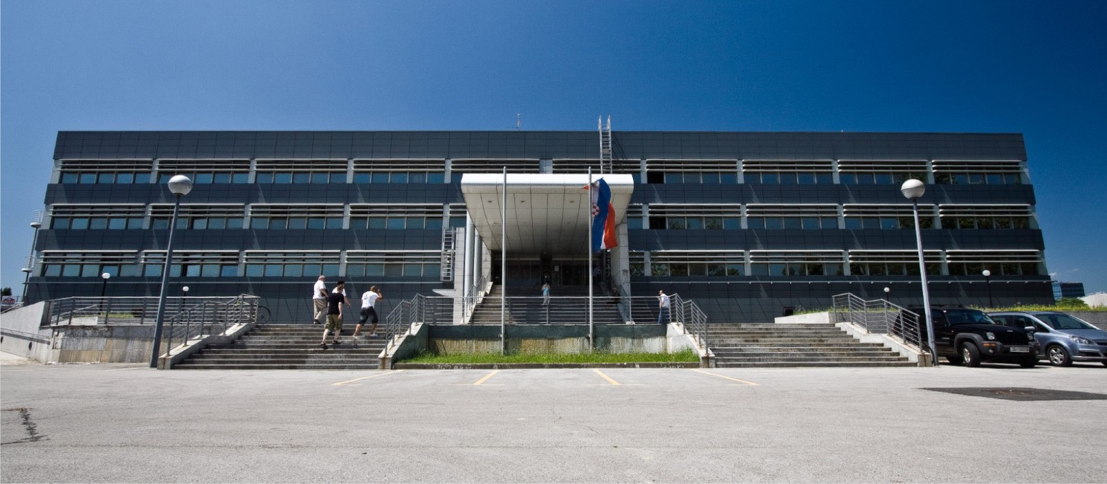 MUP — 5